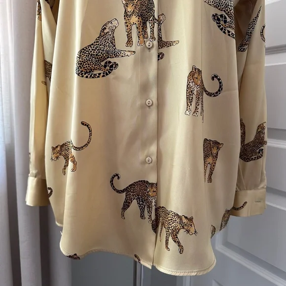 Zara Cheetah Button Down Satin Top - Picture 4 of 6